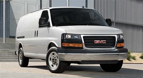 5 Reasons To Buy A 2022 Gmc Savana Cargo Van For Your Business