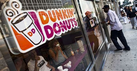 Dunkin Donuts To Remove Titanium Dioxide From Its Powdered Doughnuts