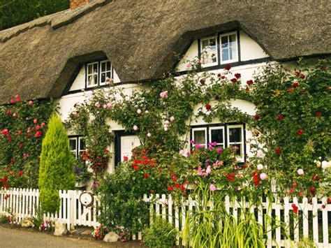 Best Traditional Decor Tips For A British Cottage Decor And Style
