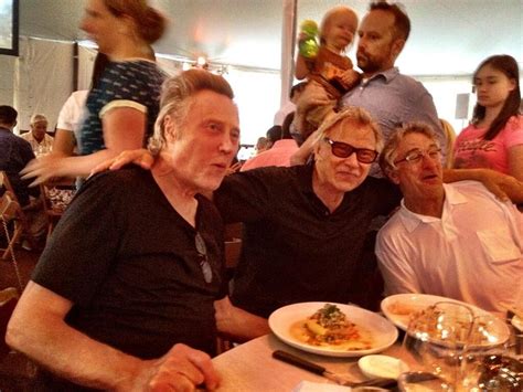 One of the greatest actors of all time, robert de niro was born on august 17, 1943 in manhattan, new york city, to artists virginia (admiral) and robert de niro sr. Harvey Keitel 2018: Wife, net worth, tattoos, smoking ...