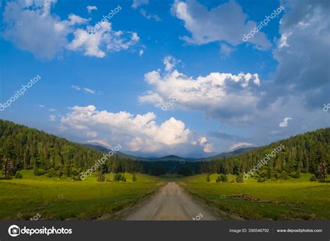 Beautiful Green Mountain Valley Ground Road Cloudy Sky Summer Travel