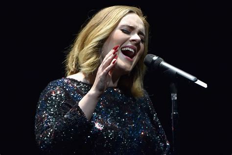 Adele Tour Review Mesmerising Return From One Of The Greatest Voices