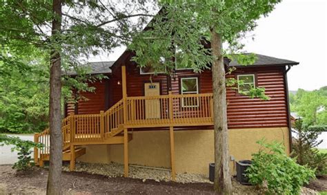 4 Reasons Why Families Love Our 2 Bedroom Gatlinburg Cabins