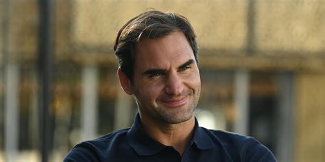 Adaptív Házifeladatot Csinálni Szerető Roger Federer Social Media Éber Dánia Közösség