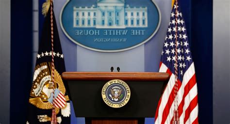 Zoom has become the perfect ally for those of us doing home office so here's a list of some of the best virtual backgrounds for your meetings. Zoom virtual backgrounds - Contentlab