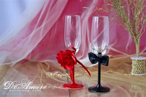 hot red and black champagne flutes table settings wedding glasses for bride and groom