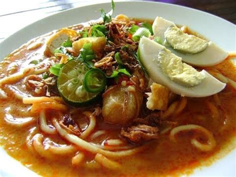 Kini, anda boleh dapatkan resepi mee rebus asli johor dan tanpa membuang masa lagi, jom kita lihat resepi mee rebus asli johor yang telah dikongsikan oleh aneka resepi makanan dan telah mendapat. The Best Mee bandung Review - YouTube