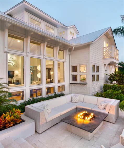Charming spring porch by cottage in the oaks. Florida Coastal Cottage Outdoor Living - Beach Style ...