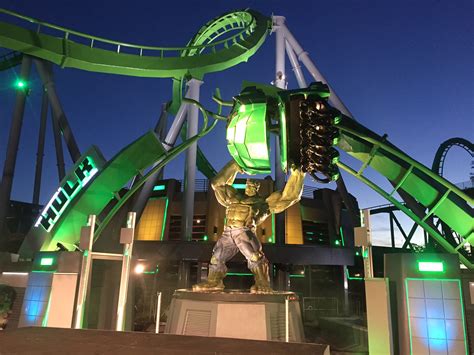 Hulk Roller Coaster Night