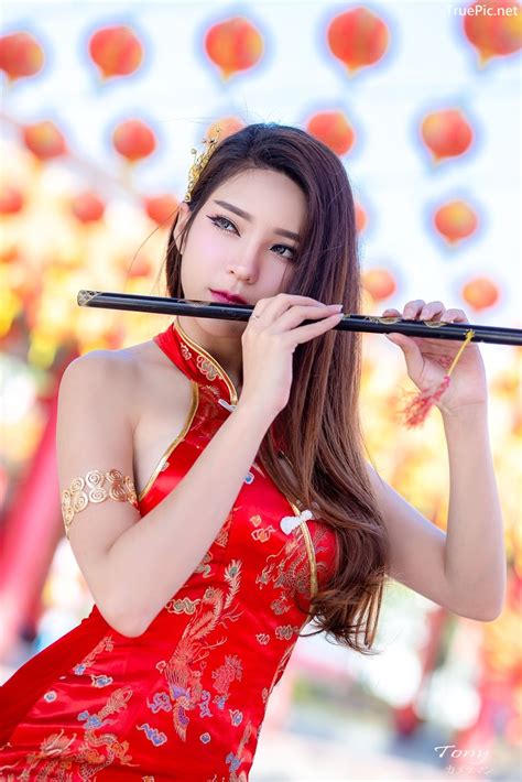 Thailand Hot Model Janet Kanokwan Saesim Sexy Chinese Girl Red