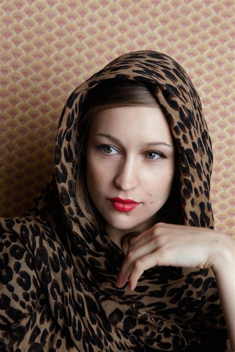Every version of every song. Joanna Newsom on Divers, Her First Album in Five Years - Vogue