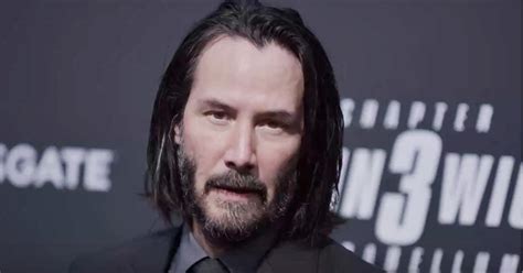 Keanu Reeves Reveals Hes Single Lonely And Open To Love