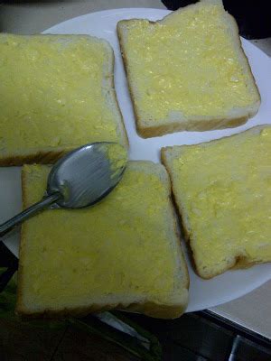 Cu toate acestea au abilități importante în purificarea aerului. Simple Giler! Resipi Garlic Bread - Makanan & Resipi ...