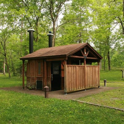 Maybe you would like to learn more about one of these? Construire sa cabane en bois - Scie Circulaire