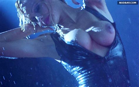 Pamela Anderson Nude In The Movie Barb Wire Nudbay