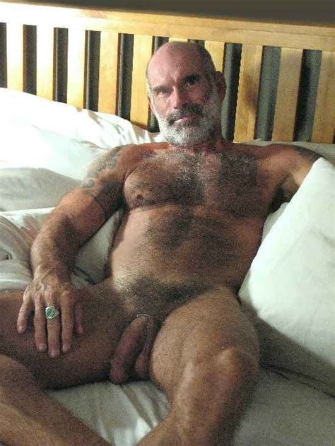 Photo Offensively Hairy Muscly Men Lpsg Large Penis