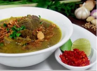 Sajikan dan nikmati gurihnya rawon daging khas jawa timur yang enak. Resep Masakan Soto Sulung khas Jawa Timur
