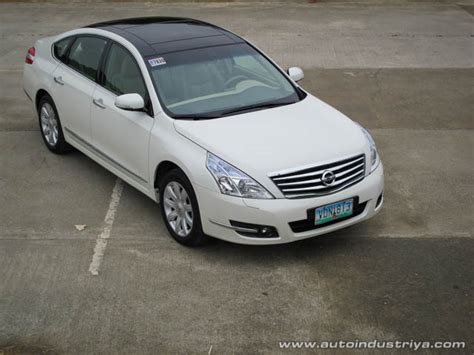 2011 Nissan Teana 350xv Car Reviews