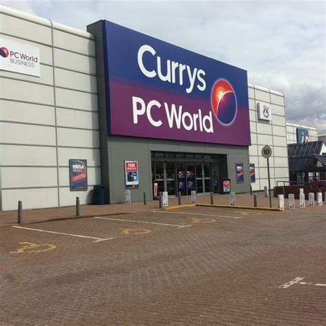 Currys Electrical Clearance Store Manchester