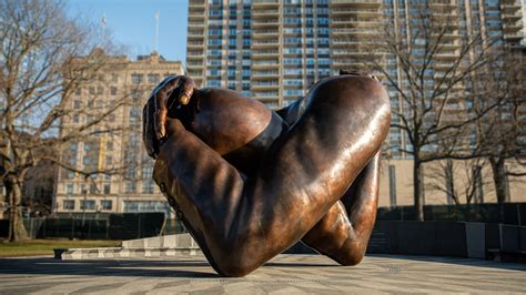 A Striking New Martin Luther King Jr Memorial Captures The Feeling Of