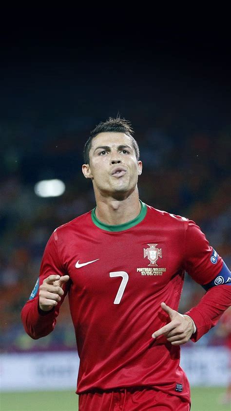 Cristiano ronaldo portugal wallpaper was added to our fansite on december 6, 2014. RONALDO PORTUGAL SOCCER SEVEN WALLPAPER HD IPHONE ...