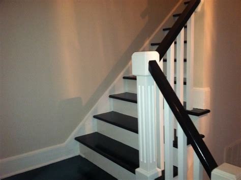 Amazing modern staircase designs, including open sided staircases, floating staircase designs, modern spiral staircases fulfill a futuristic fantasy. Creative idea- Painting stair treds - Traditional ...