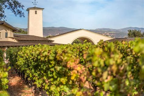 The 10 Most Beautiful Wineries In Napa Valley