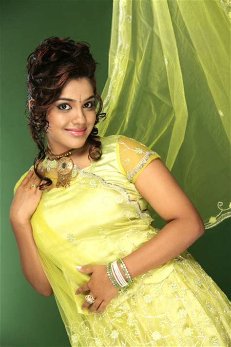 Tamil Movie Actress Hot Sandhya