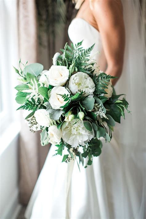 39 Stunning Greenery Bouquet For Your Wedding Mrstobe Blog