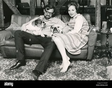 Roger Whittaker Kenyan Singer With Wife Natalie In August 1967 And