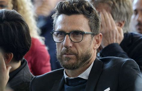 This is the profile site of the manager eusebio di francesco. Di Francesco: "I cinque cambi? Bella novità, spero ...