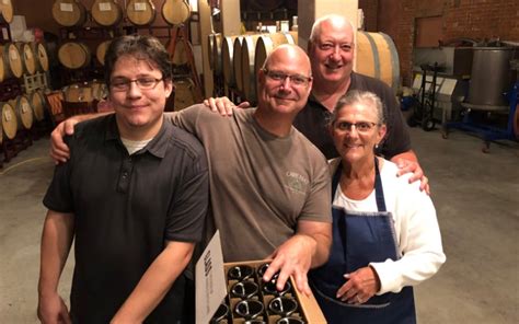 Twilight rates are in effect at 3:00 pm if you have a reserved tee time, please arrive at the pro shop. Winemakers of Somerset - Bound Brook, NJ - FunNewJersey.com