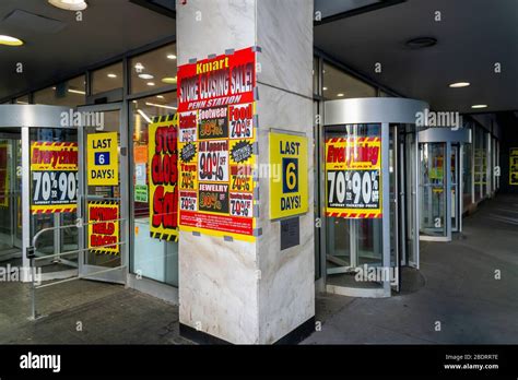 Department Store Closing Hi Res Stock Photography And Images Alamy