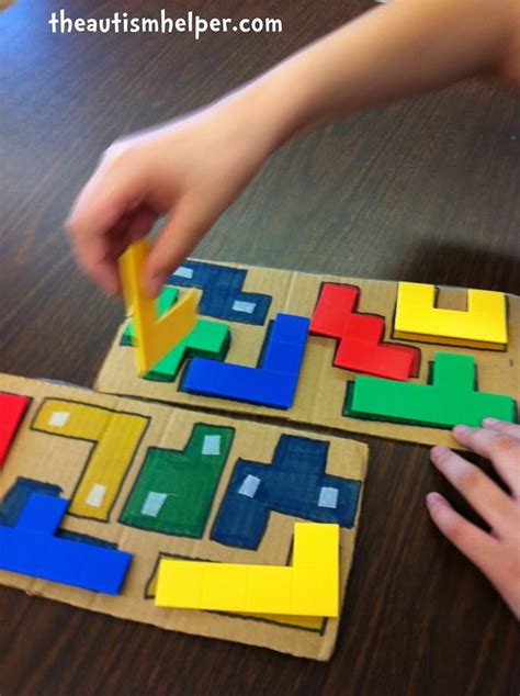 Podréis disfrutar de juegos divertidos y educativos de distintas temáticas; Color and shape matching. | Actividades para preescolar, Juegos educativos para niños