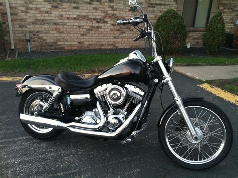 Like all harley big twins, the super glide sport is powered by the redoubtable twin cam 88 engine. 09 Super Glide Custom--new paint & more power - Harley ...