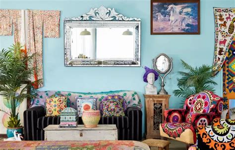 Get Inspired By These 12 Effortless Maximalist Interiors In 2020 With