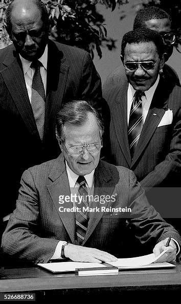 Washington Dc 4 28 1989 President George Hw Bush Signing The