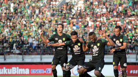 Get the latest persebaya surabaya news, scores, stats, standings, rumors, and more from espn. VIDEO - LIVE STREAMING Arema FC vs Persebaya Surabaya ...