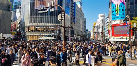 Japón En Abril De 2019 El Cruce De Scramble De Shibuya Es Un Cruce De