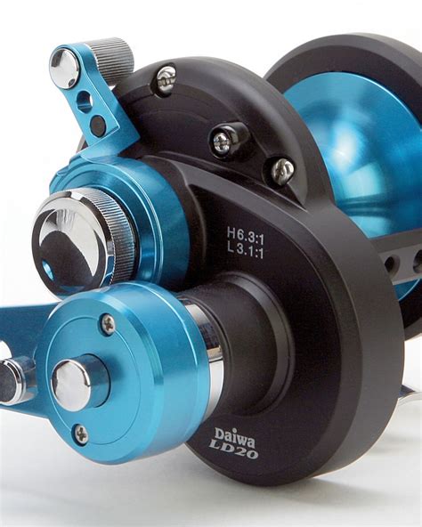 Daiwa Saltist Lever Drag Speed Multiplier Reels