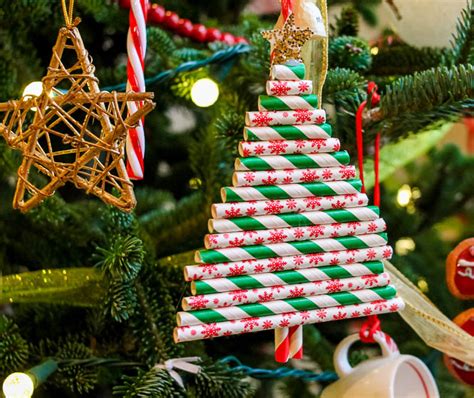 17 Cheap And Easy Christmas Crafts For Kids