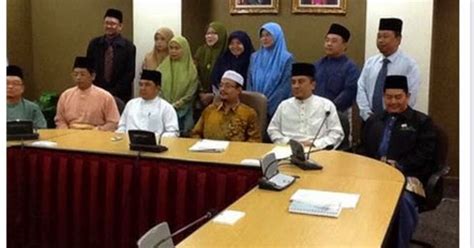 Untuk update terkini sila like facebook page kami. Pecah Palak Mikir: 9 gambar Ceramah Ustaz Mohd Kazim Elias ...