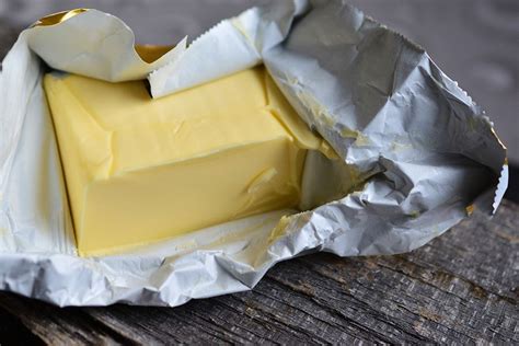 Peut On Manger Des Knacki Périmé - Beurre périmé : peut-on encore le manger ? – Mr Bien Etre