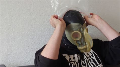 Breathplay With Gasmask Latex Breath Hood And Plasticbag Youtube
