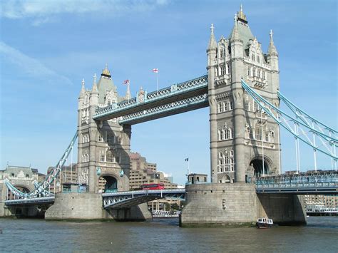 Tower Bridge Saniert Mit Kohlefaser Verstärkten Kunststoffen City Of
