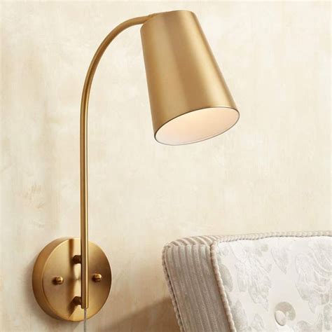 A frosted glass diffuser covers one 60 w incandescent e12 candelabra base bulb (not included) within, softening bright light as it's dispersed throughout your space. Best 25+ Plug in wall sconce ideas on Pinterest | Plug in ...