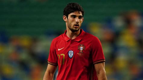 Tottenham Transfer News Goncalo Guedes Linked With Move