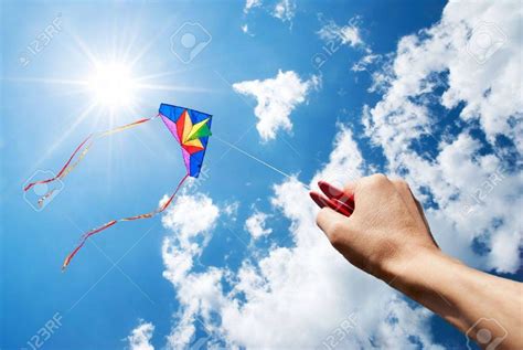How To Fly A Kite High In The Sky And What Are The Basics Of Flying A Kite