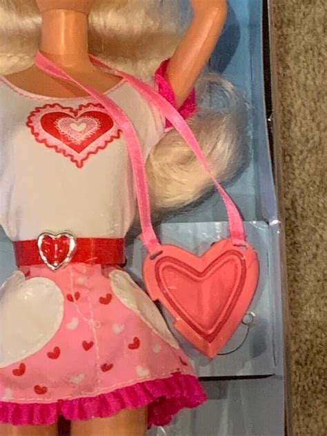 Barbie Valentine Fun Special Edition Vintage 1996 16311 Ebay