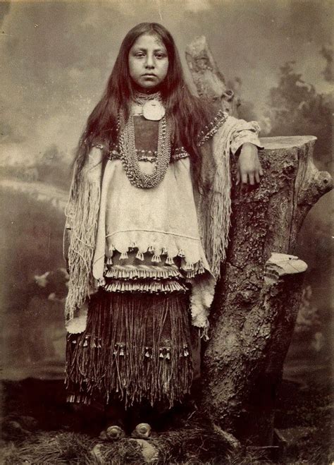 Native American Indian Pictures Apache Native American Girls Clothing Photo Gallery